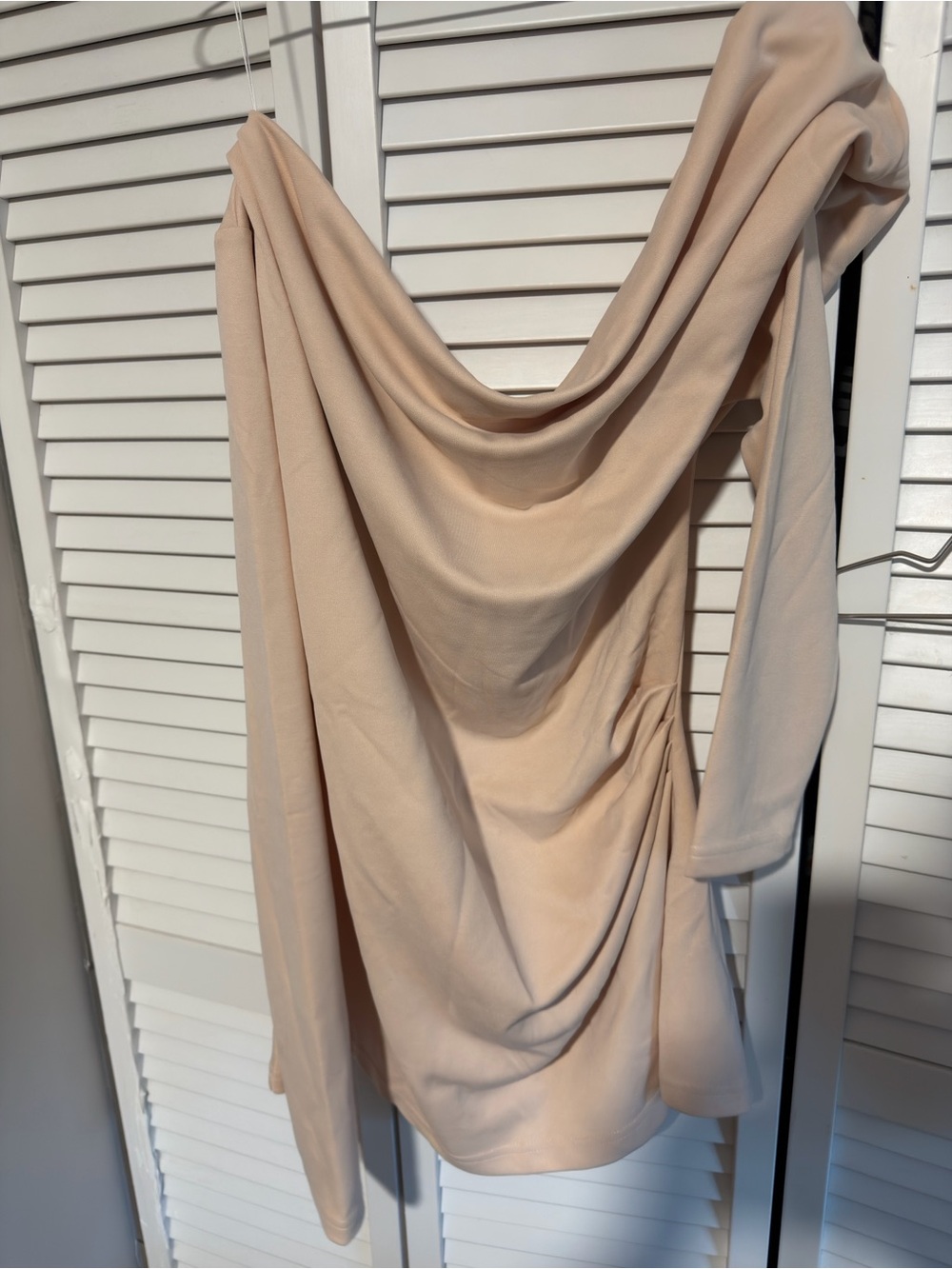 Acler Off-Shoulder Asymmetrical Sophia Long-Sleeve Top